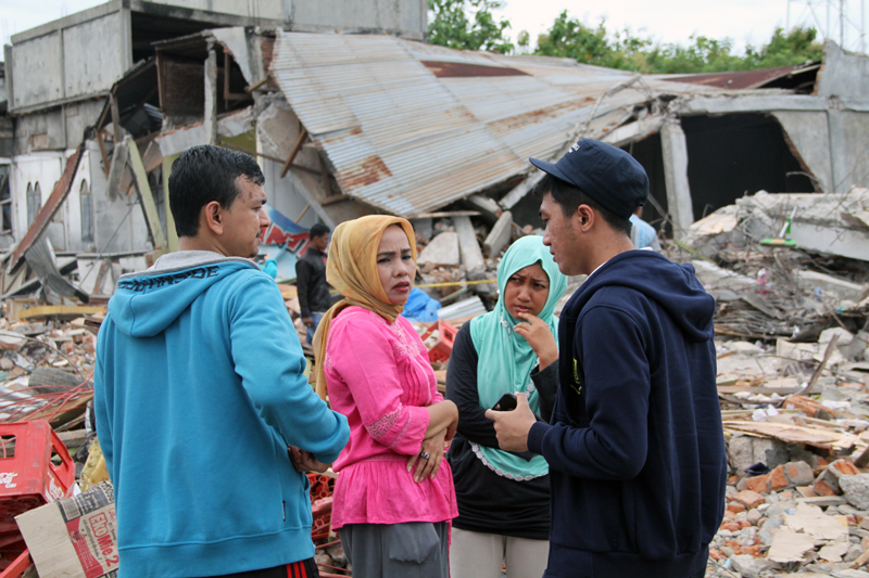 Listrik Sudah Tak Bermasalah, Korban Gempa Butuh Tenda